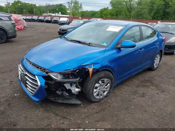5NPD74LF4JH394949 2018 HYUNDAI ELANTRA - Image 2