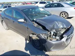 5NPD74LF4JH395857 2018 HYUNDAI ELANTRA