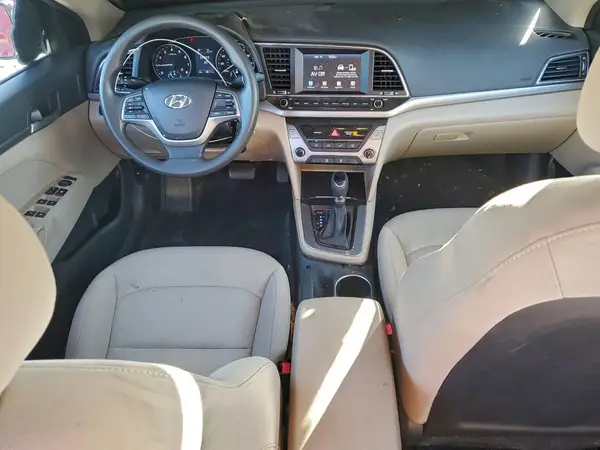 5NPD74LF4JH396796 2018 HYUNDAI ELANTRA - Image 8