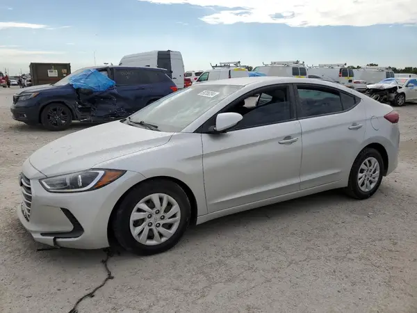 5NPD74LF4JH396992 2018 HYUNDAI ELANTRA - Image 1