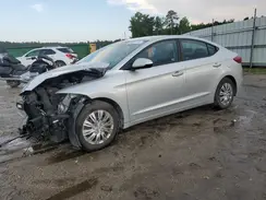 5NPD74LF4JH400698 2018 HYUNDAI ELANTRA