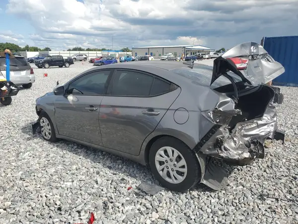 5NPD74LF4JH400748 2018 HYUNDAI ELANTRA - Image 2