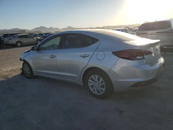 5NPD74LF4KH411153 2019 HYUNDAI ELANTRA - Image 2