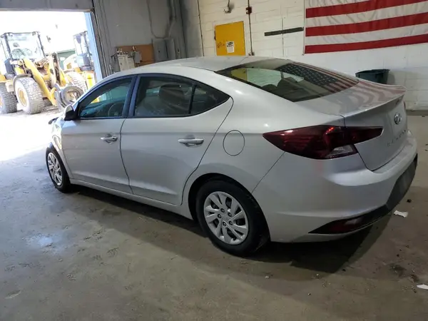 5NPD74LF4KH422542 2019 HYUNDAI ELANTRA - Image 2