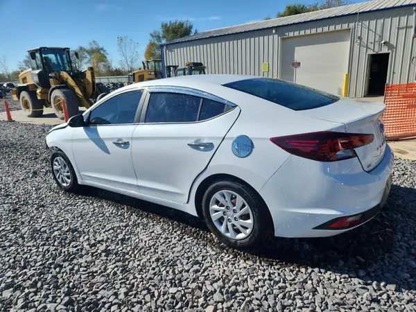 5NPD74LF4KH430317 2019 HYUNDAI ELANTRA - Image 2
