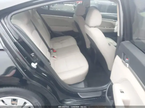 5NPD74LF4KH433637 2019 HYUNDAI ELANTRA - Image 8