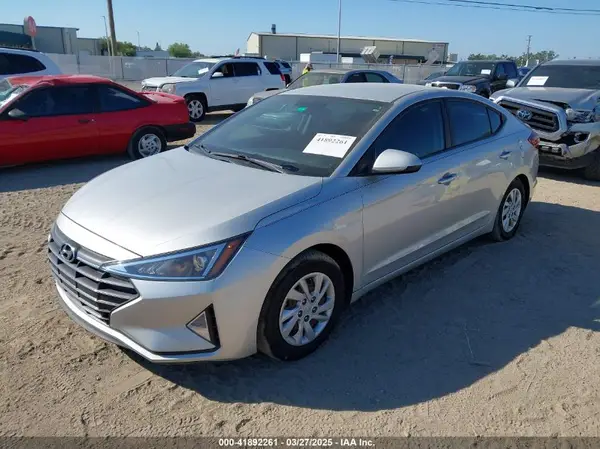 5NPD74LF4KH439065 2019 HYUNDAI ELANTRA - Image 2