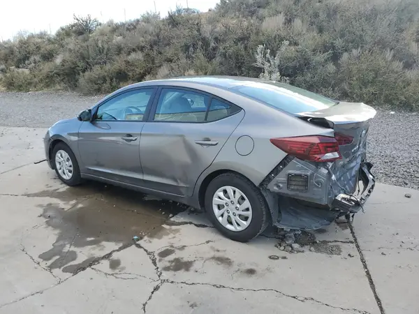 5NPD74LF4KH441737 2019 HYUNDAI ELANTRA - Image 2