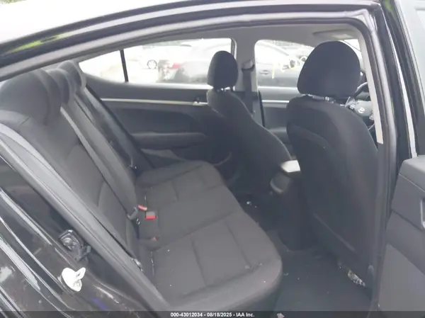 5NPD74LF4KH443181 2019 HYUNDAI ELANTRA - Image 8