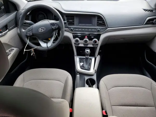 5NPD74LF4KH448977 2019 HYUNDAI ELANTRA - Image 8