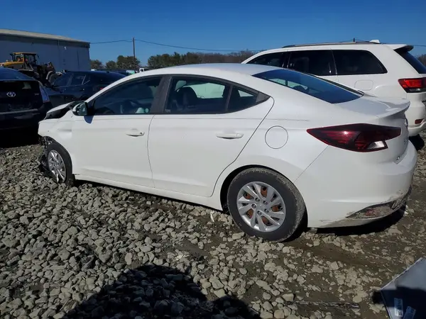 5NPD74LF4KH451149 2019 HYUNDAI ELANTRA - Image 2