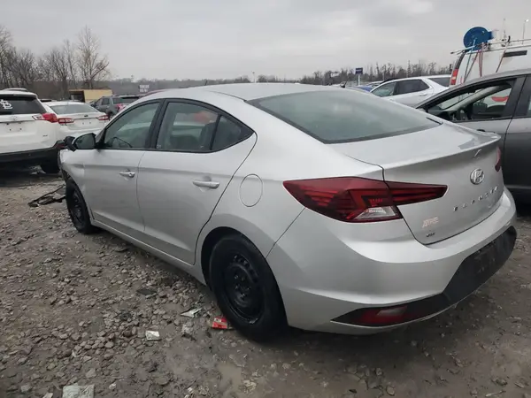 5NPD74LF4KH451300 2019 HYUNDAI ELANTRA - Image 2