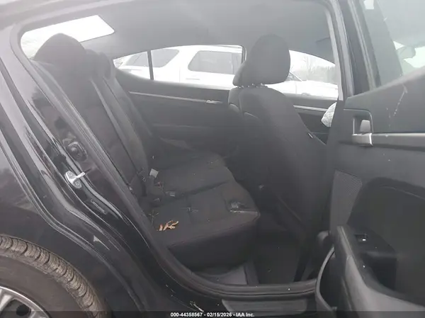 5NPD74LF4KH456268 2019 HYUNDAI ELANTRA - Image 8