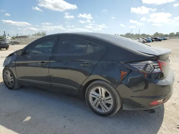 5NPD74LF4KH458702 2019 HYUNDAI ELANTRA - Image 2