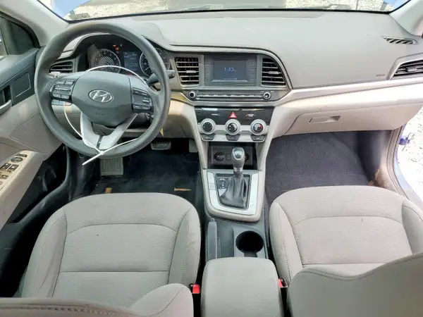 5NPD74LF4KH465763 2019 HYUNDAI ELANTRA - Image 8