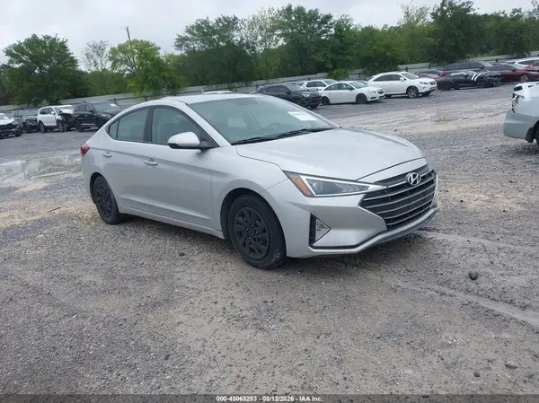 5NPD74LF4KH472602 2019 HYUNDAI ELANTRA - Image 1