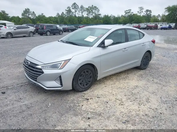 5NPD74LF4KH472602 2019 HYUNDAI ELANTRA - Image 2