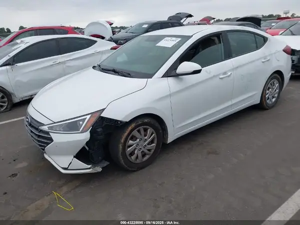 5NPD74LF4KH472986 2019 HYUNDAI ELANTRA - Image 2