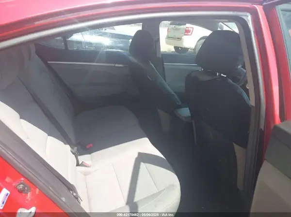 5NPD74LF4KH473801 2019 HYUNDAI ELANTRA - Image 8
