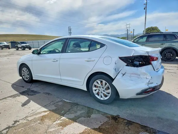 5NPD74LF4KH476326 2019 HYUNDAI ELANTRA - Image 2