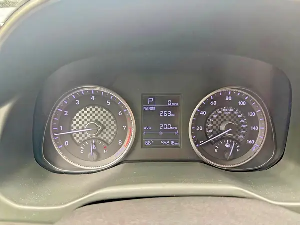 5NPD74LF4KH486953 2019 HYUNDAI ELANTRA - Image 8