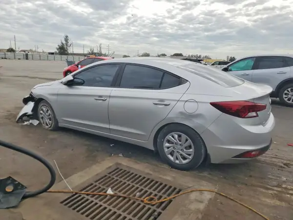 5NPD74LF4KH490193 2019 HYUNDAI ELANTRA - Image 2