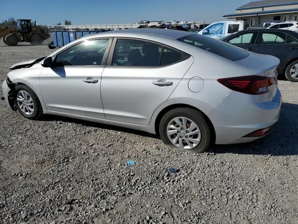 5NPD74LF4KH493711 2019 HYUNDAI ELANTRA - Image 2
