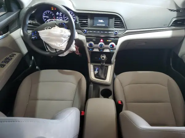 5NPD74LF4KH496480 2019 HYUNDAI ELANTRA - Image 8