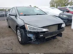 5NPD74LF4KH497077 2019 HYUNDAI ELANTRA