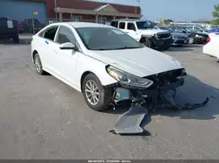 5NPD74LF4LH498733 2020 HYUNDAI ELANTRA