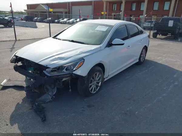5NPD74LF4LH498733 2020 HYUNDAI ELANTRA - Image 2