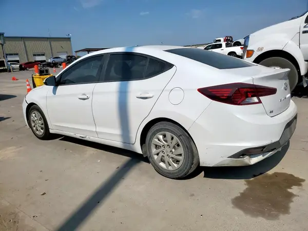 5NPD74LF4LH500495 2020 HYUNDAI ELANTRA - Image 2