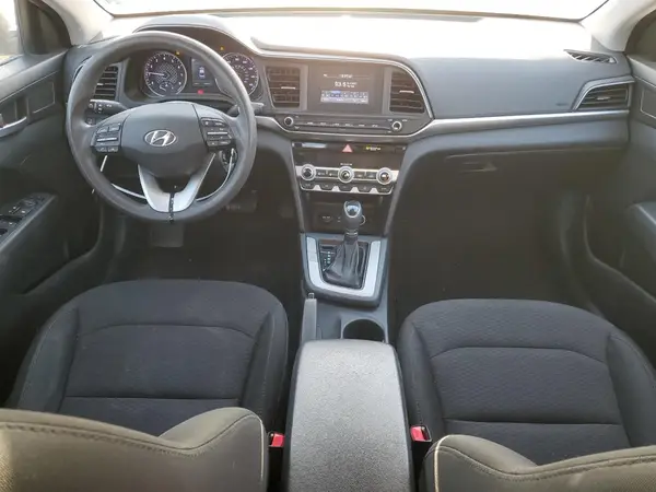 5NPD74LF4LH503199 2017 HYUNDAI ELANTRA - Image 8