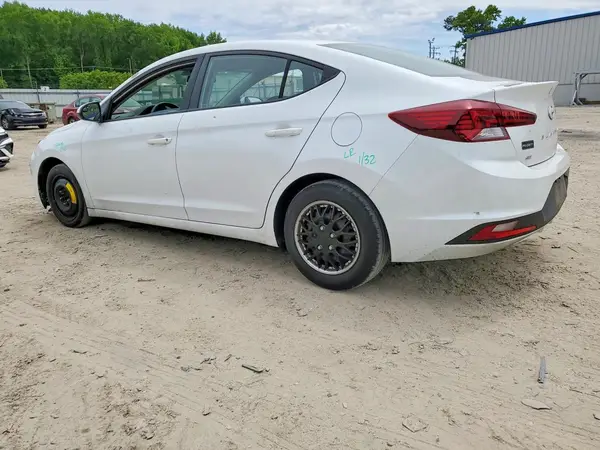 5NPD74LF4LH503820 2020 HYUNDAI ELANTRA - Image 2