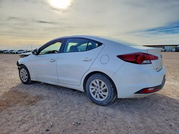 5NPD74LF4LH504076 2020 HYUNDAI ELANTRA - Image 2