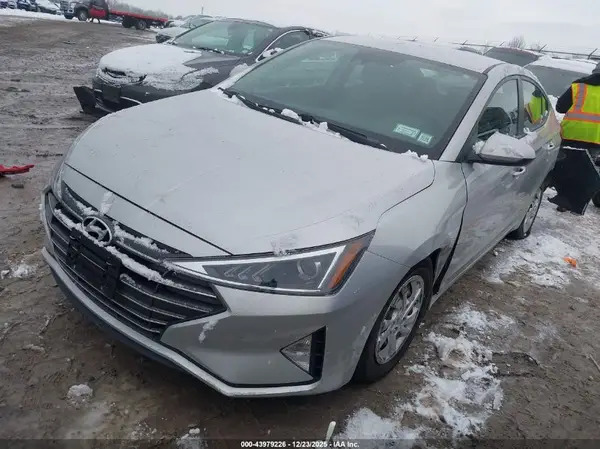 5NPD74LF4LH505499 2020 HYUNDAI ELANTRA - Image 2