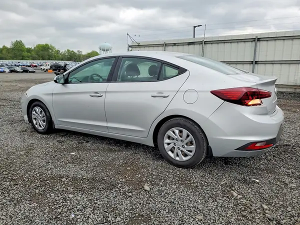 5NPD74LF4LH505941 2020 HYUNDAI ELANTRA - Image 2