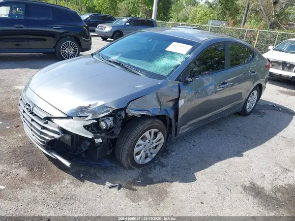 5NPD74LF4LH513747 2020 HYUNDAI ELANTRA - Image 2
