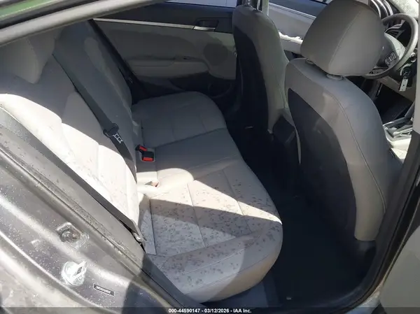 5NPD74LF4LH513747 2020 HYUNDAI ELANTRA - Image 8