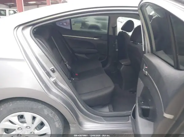 5NPD74LF4LH539832 2020 HYUNDAI ELANTRA - Image 8