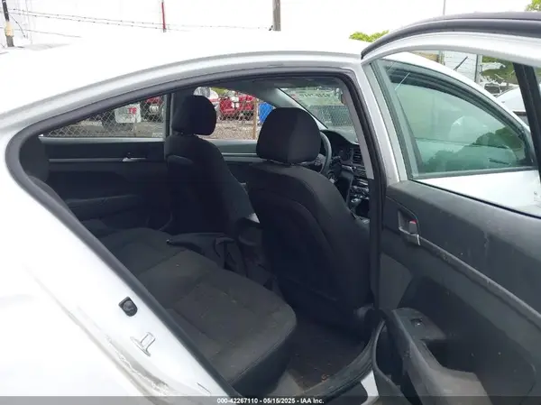5NPD74LF4LH548952 2020 HYUNDAI ELANTRA - Image 8