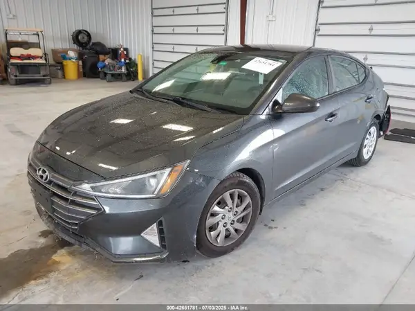 5NPD74LF4LH556372 2020 HYUNDAI ELANTRA - Image 2