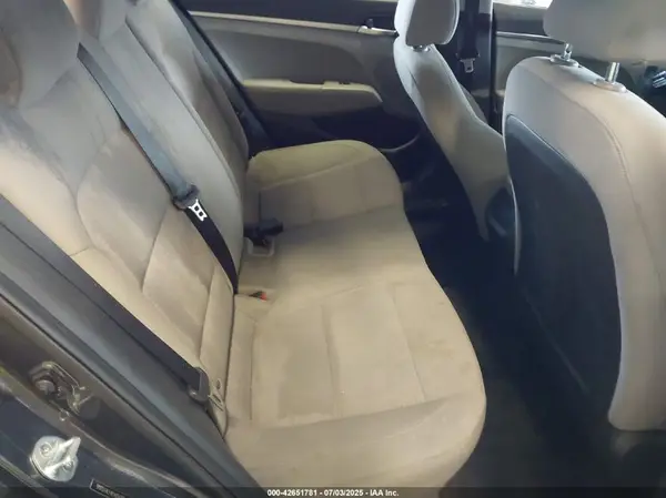 5NPD74LF4LH556372 2020 HYUNDAI ELANTRA - Image 8