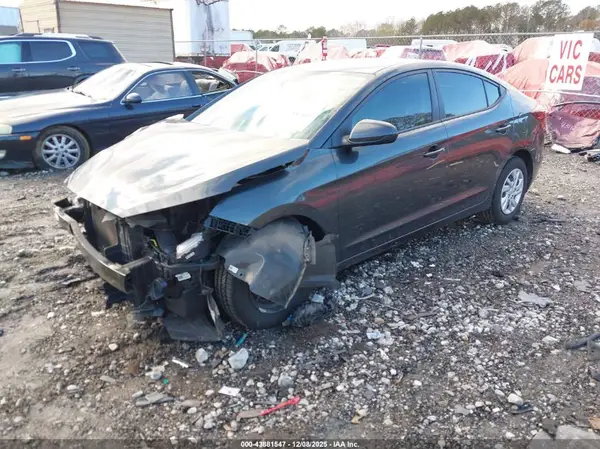 5NPD74LF4LH597116 2020 HYUNDAI ELANTRA - Image 2