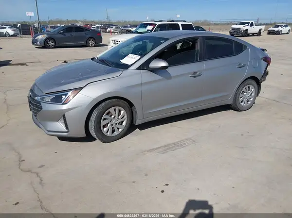 5NPD74LF4LH598976 2020 HYUNDAI ELANTRA - Image 2