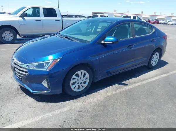 5NPD74LF4LH601679 2020 HYUNDAI ELANTRA - Image 2