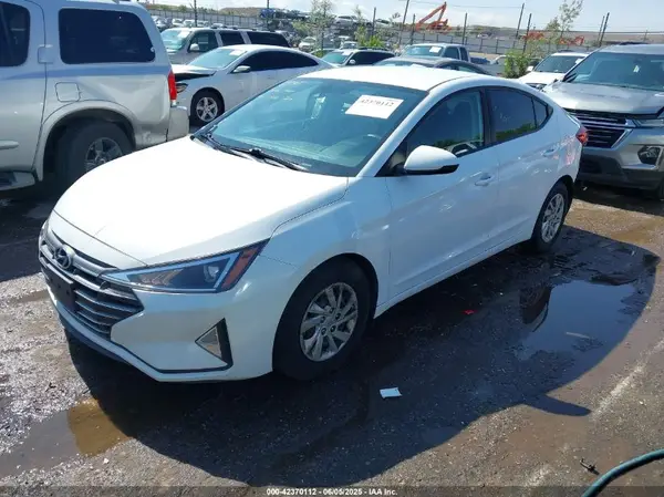 5NPD74LF4LH605926 2020 HYUNDAI ELANTRA - Image 2