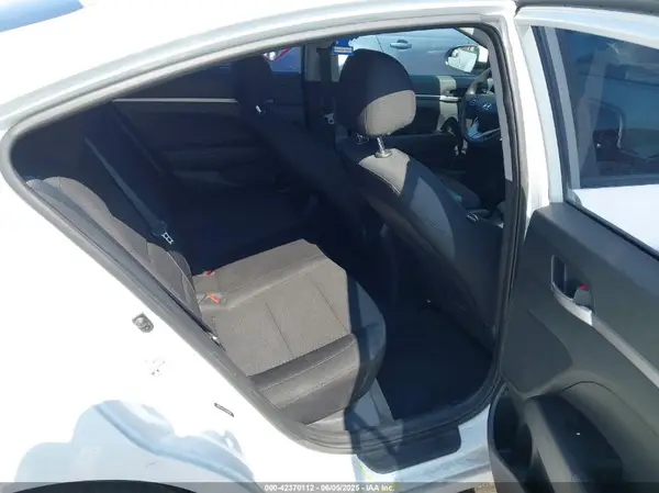 5NPD74LF4LH605926 2020 HYUNDAI ELANTRA - Image 8
