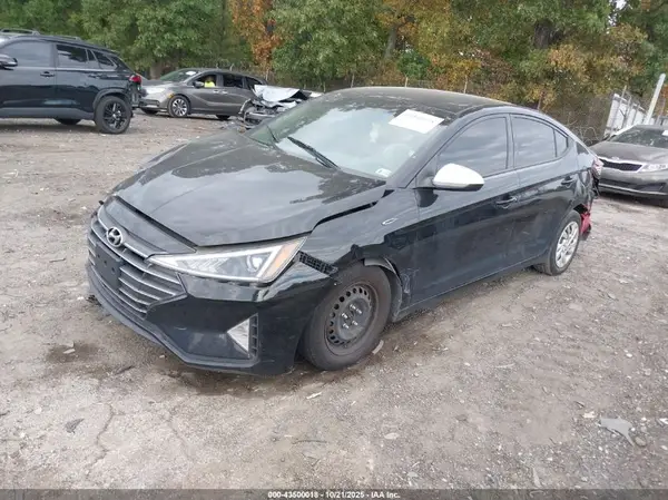 5NPD74LF4LH608762 2020 HYUNDAI ELANTRA - Image 2