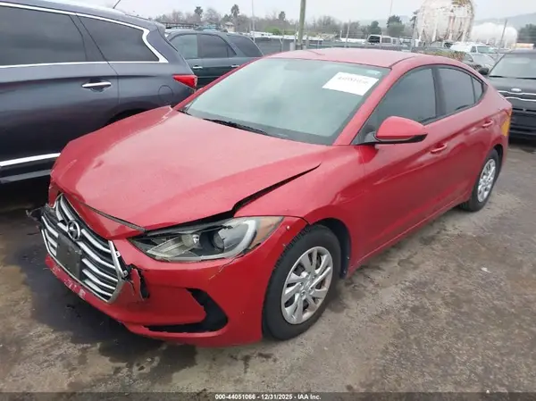 5NPD74LF5HH034714 2017 HYUNDAI ELANTRA - Image 2